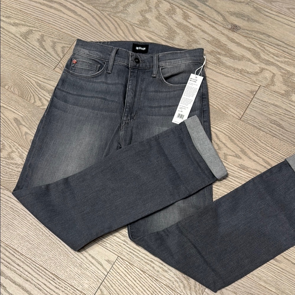 Hudson Jeans Women's Straight Leg in Gray Size 26 NWT